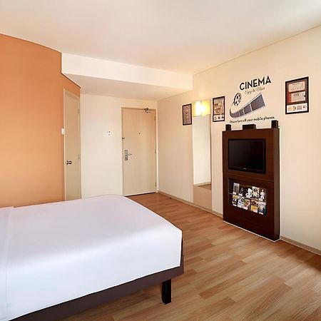 Ibis Jakarta Harmoni Eksteriør billede