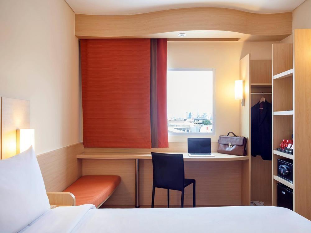 Ibis Jakarta Harmoni Eksteriør billede