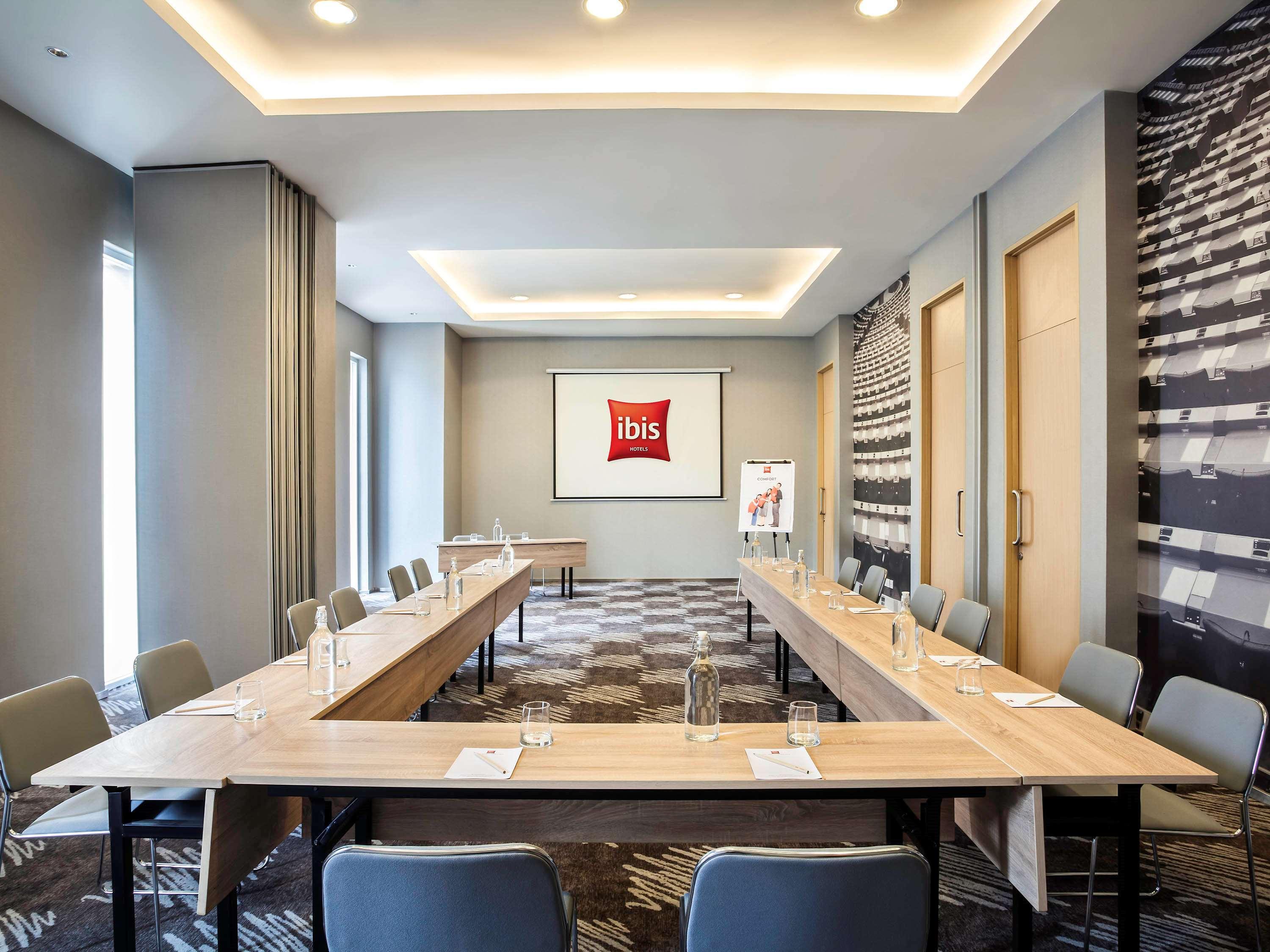 Ibis Jakarta Harmoni Eksteriør billede