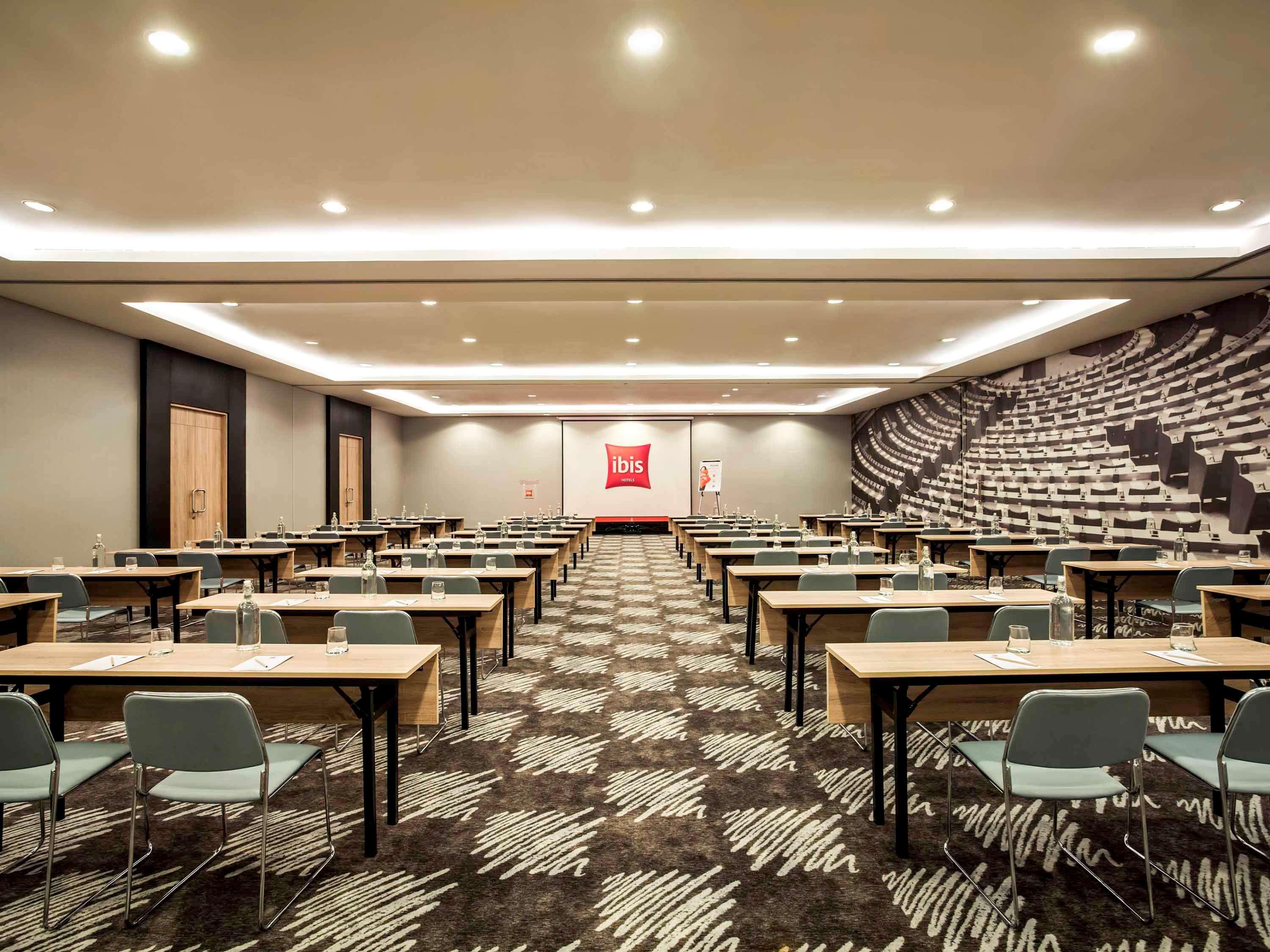 Ibis Jakarta Harmoni Eksteriør billede