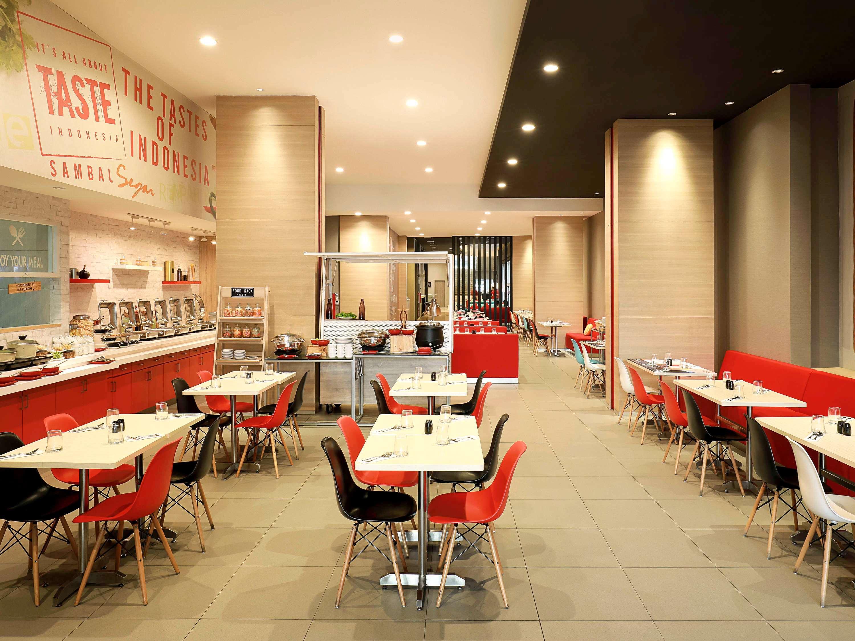 Ibis Jakarta Harmoni Eksteriør billede