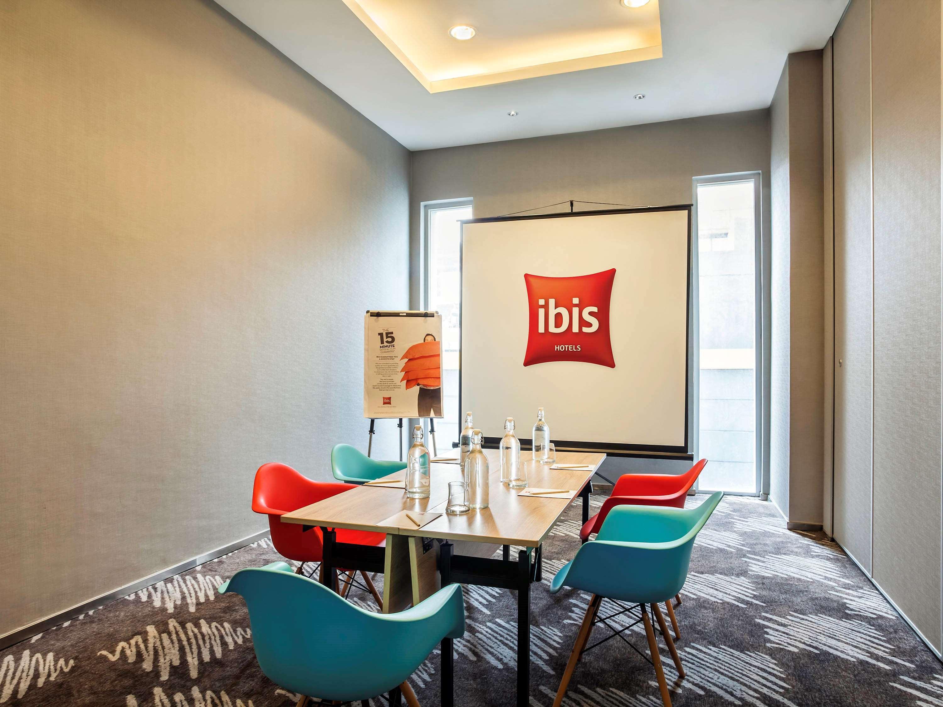 Ibis Jakarta Harmoni Eksteriør billede