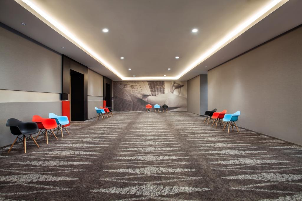 Ibis Jakarta Harmoni Eksteriør billede